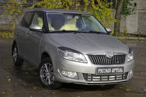 Накладки на передние фары (реснички) Skoda Fabia Combi глянец (под покраску)