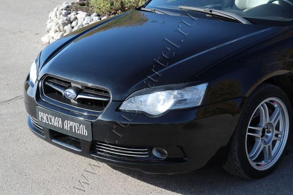 Накладки на передние фары Subaru Legacy 2003-2006 глянец (под покраску)