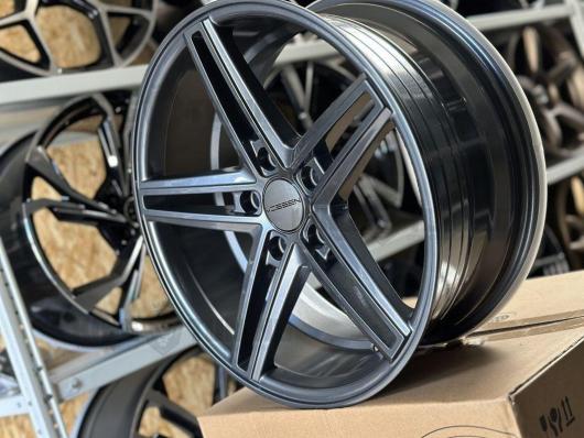 Комплект дисков Vossen CV5 R17 7.5j et+35 5*114.3