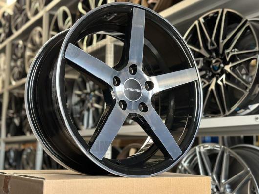 Комплект дисков Vossen CV3 R17 7.5j ET+40 5*105