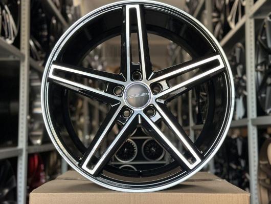 Комплект дисков Vossen CV5 R17 7.5j et+35 5*105