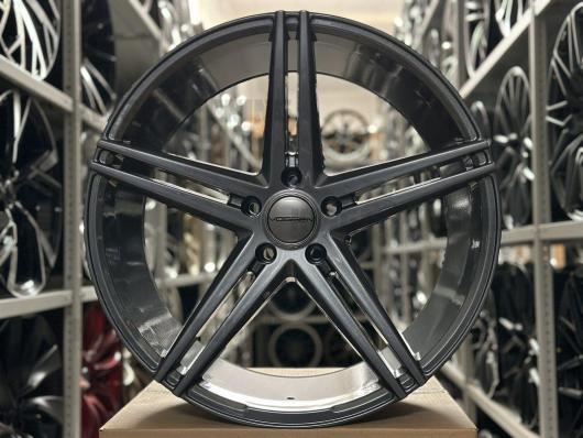 Комплект дисков Vossen VPS-302 R20 8.5j et+35 5*114.3