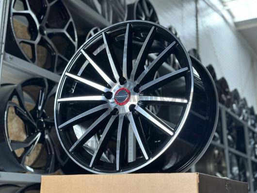 Комплект дисков Vossen VFS2 R20 8.5j ET+35 5*114,3