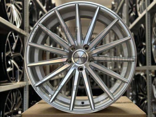 Комплект дисков Vossen VFS2 R20 8.5j ET+35 5*114,3