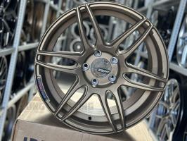 Комплект дисков Cosmis Racing MRII R17 7.5j +26 5*114.3