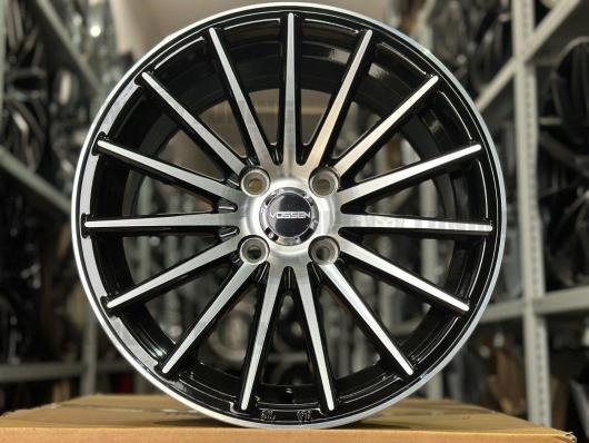 Комплект дисков Vossen VFS2 R15 7j ET+30 4*100