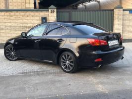 Козырек на стекло  LEXUS IS 250 3